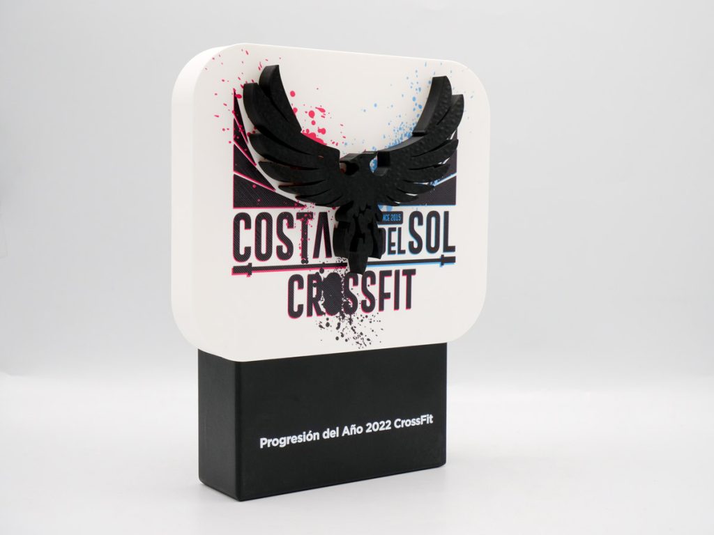 Custom Right Side Trophy - Costa del Sol Crossfit 2022 Year Progression