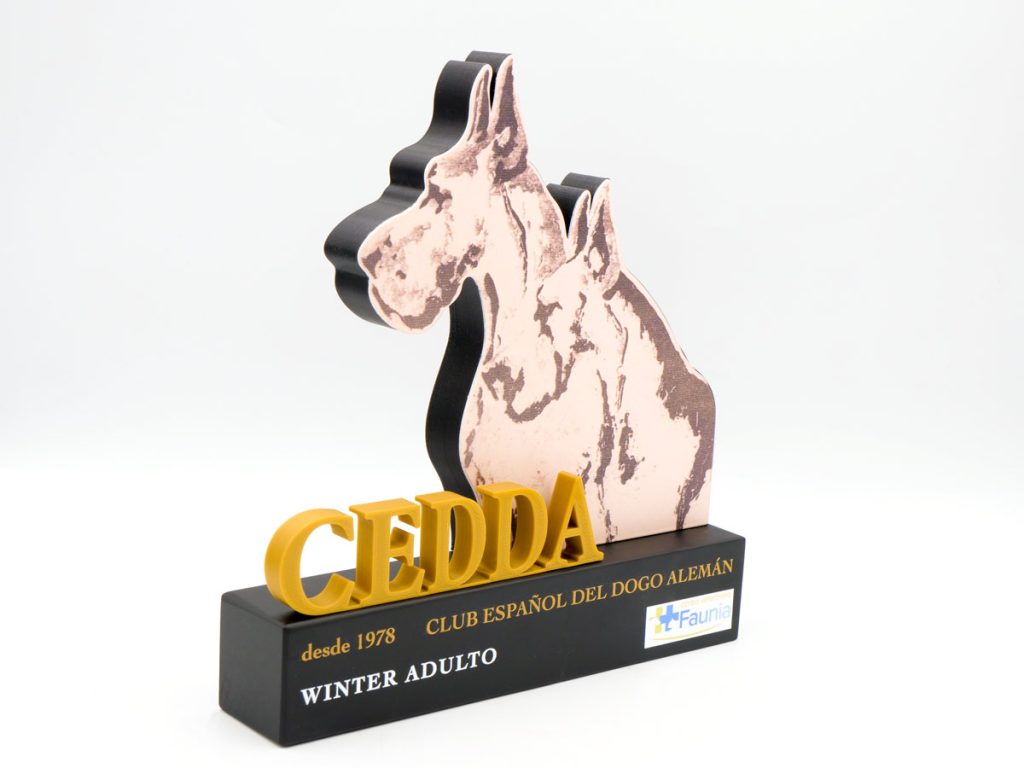 Custom Right Side Trophy - Winter Adult Spanish German Dogo Club CEDDA