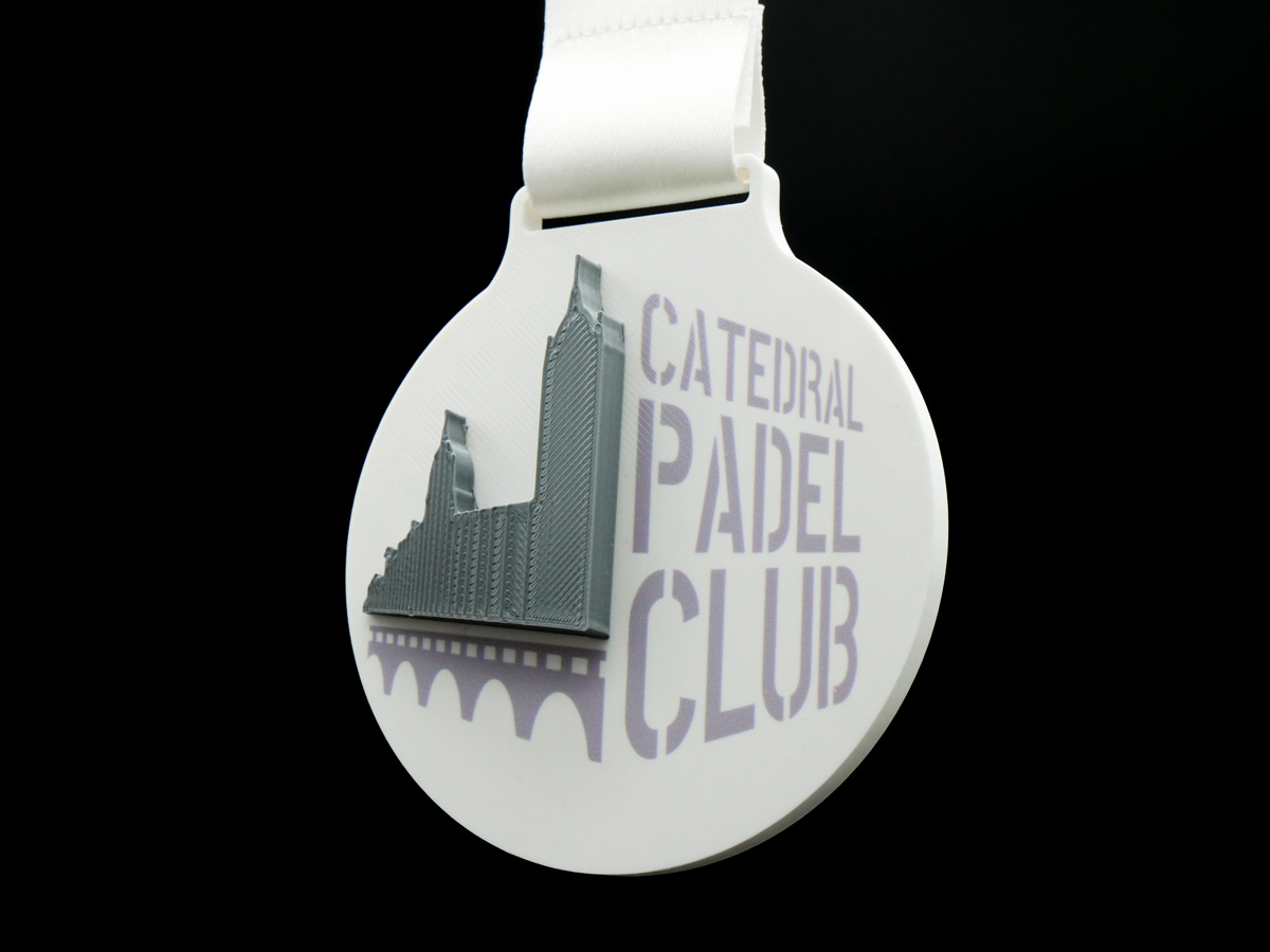 Custom Medal Detail - Catedral Padel Club 24 hours