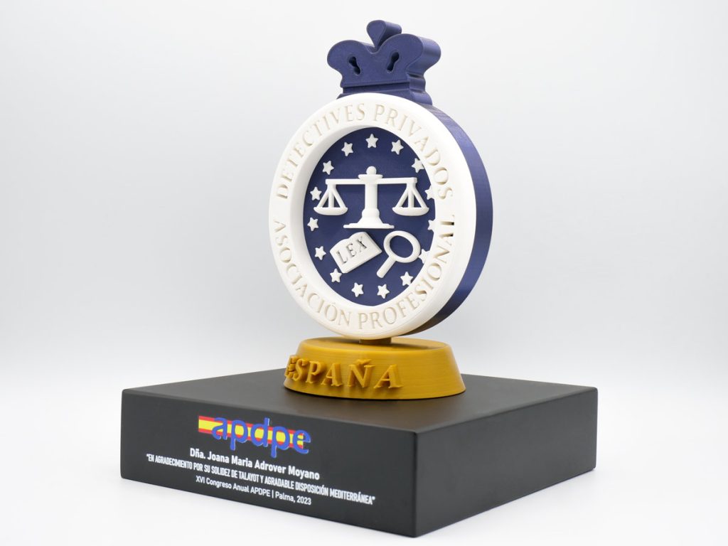 Custom Left Side Plaque - Professional Association of Private Detectives of Spain 2023
