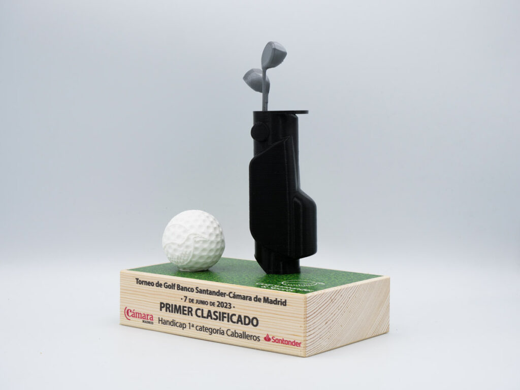golf-trophies-first-place-mens-golf-tournament-banco-santander-2